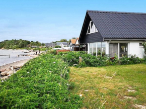 Cozy Holiday Home in Middelfart with Whirlpool in Middelfart